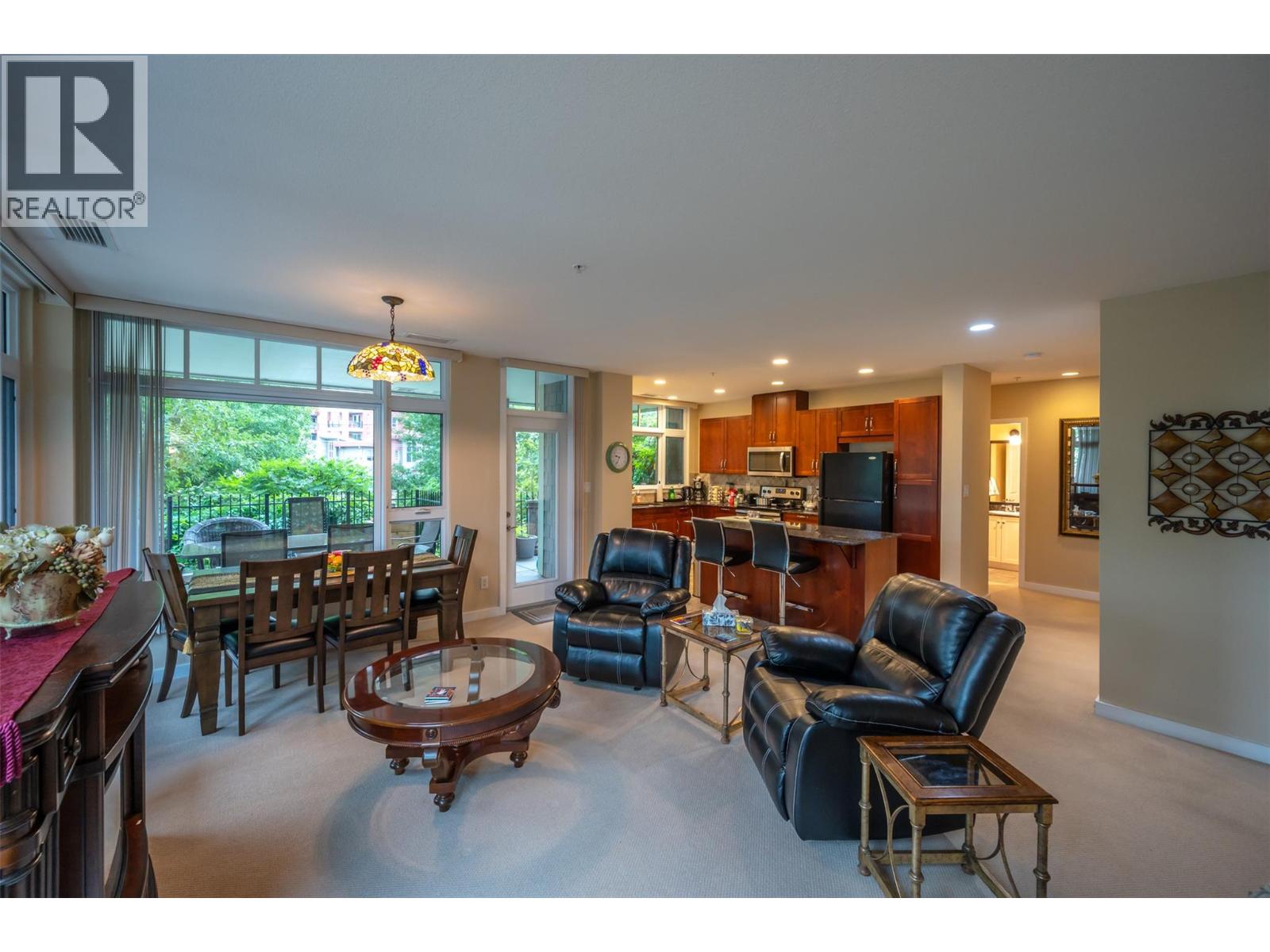 3301 Skaha Lake Road Unit# 102, Penticton, British Columbia  V2A 6G6 - Photo 8 - 10374856