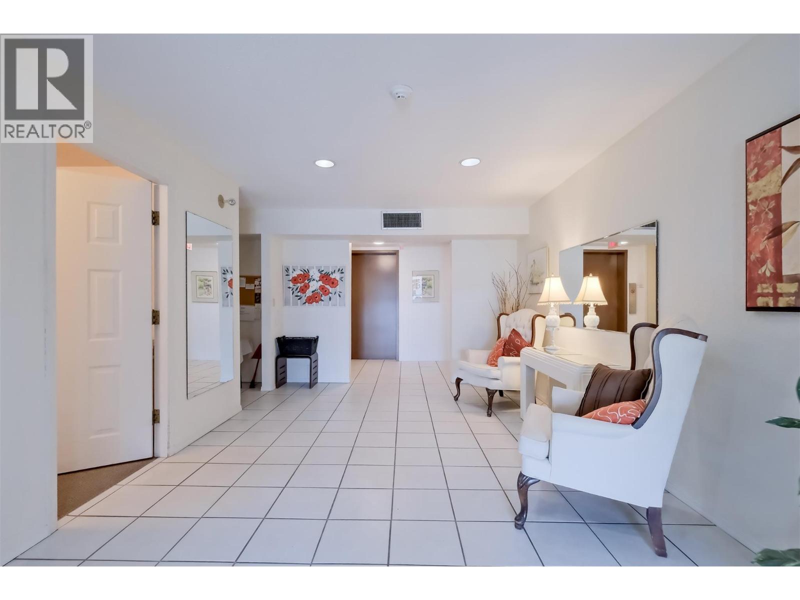 740 Winnipeg Street Unit# 205, Penticton, British Columbia  V2A 5N3 - Photo 23 - 10374874