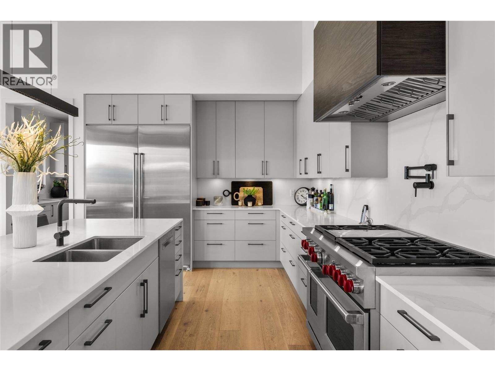 392 Stellar Drive, Kelowna, British Columbia  V1W 4K4 - Photo 18 - 10374808