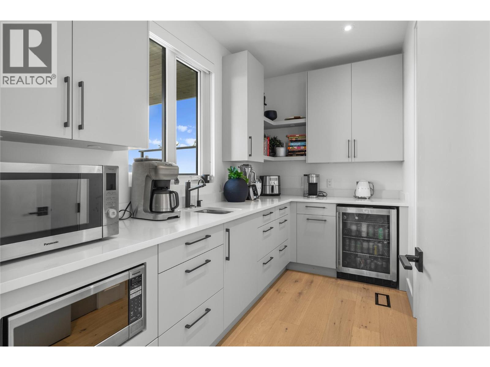 392 Stellar Drive, Kelowna, British Columbia  V1W 4K4 - Photo 28 - 10374808