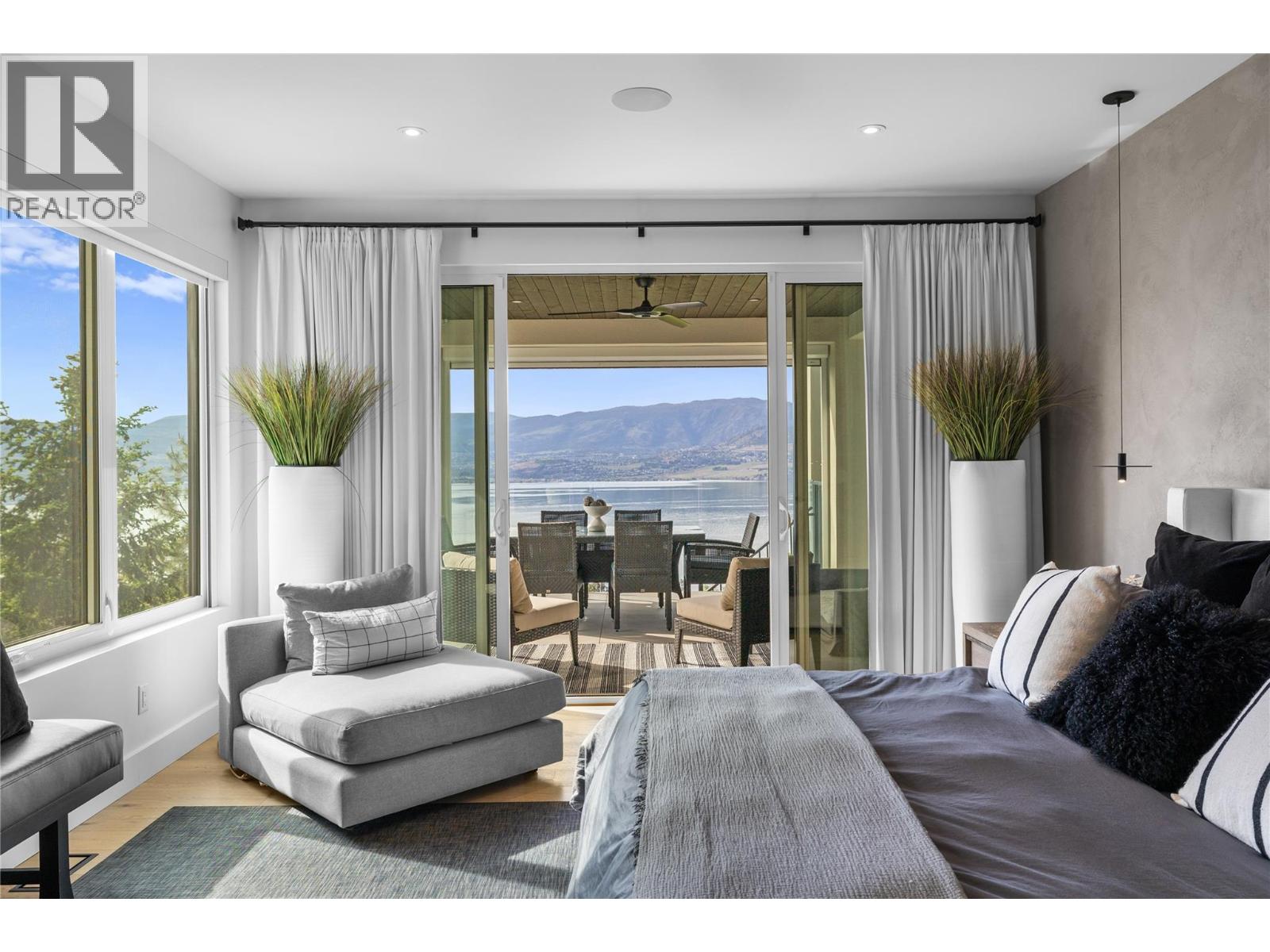 392 Stellar Drive, Kelowna, British Columbia  V1W 4K4 - Photo 31 - 10374808