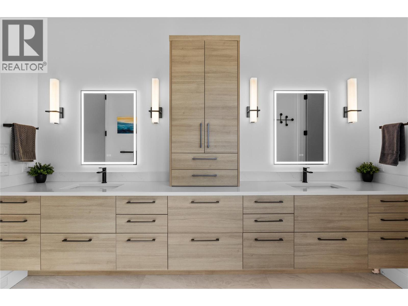 392 Stellar Drive, Kelowna, British Columbia  V1W 4K4 - Photo 35 - 10374808