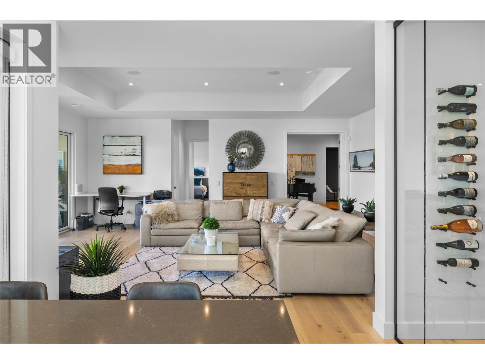 392 Stellar Drive, Kelowna, British Columbia  V1W 4K4 - Photo 44 - 10374808