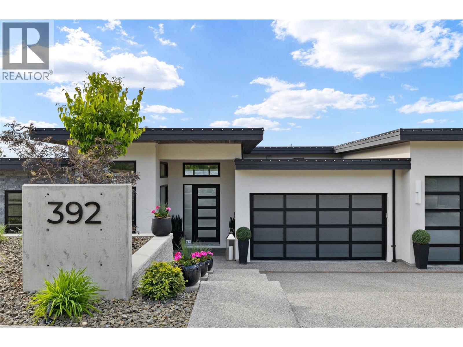 392 Stellar Drive, Kelowna, British Columbia  V1W 4K4 - Photo 7 - 10374808