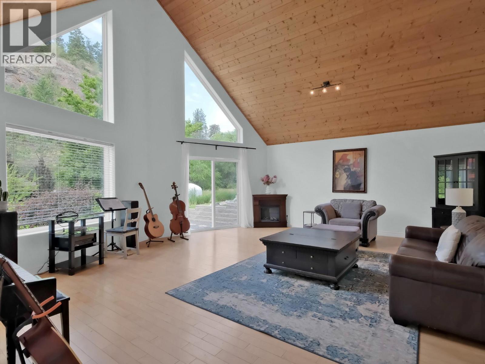 7200 Victoria Road S, Summerland, British Columbia  V0H 1Z2 - Photo 12 - 10374701