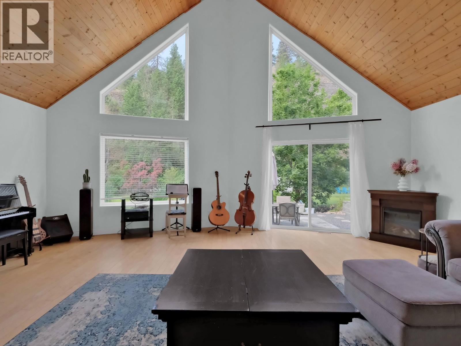 7200 Victoria Road S, Summerland, British Columbia  V0H 1Z2 - Photo 13 - 10374701