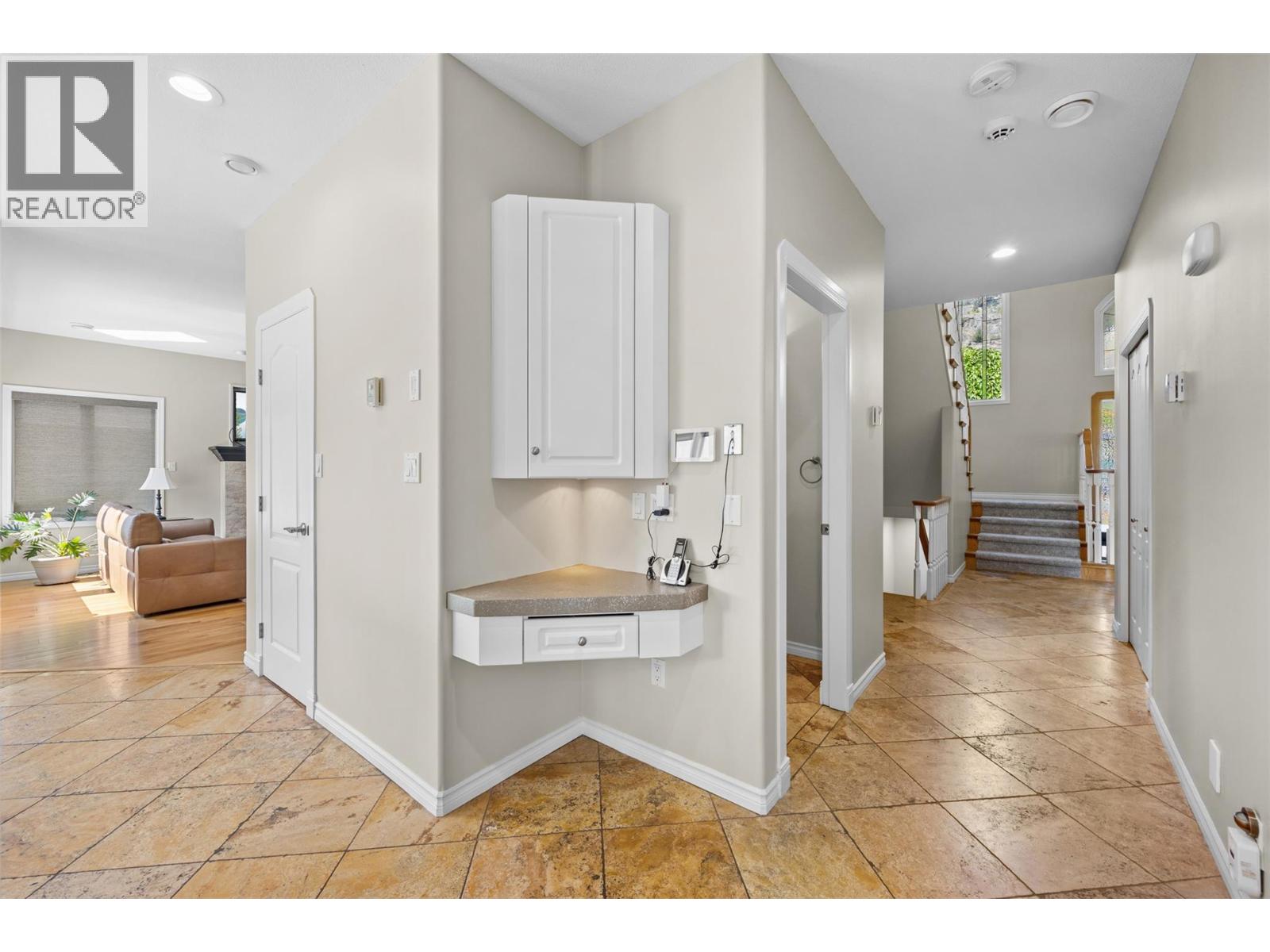 240 Heritage Boulevard, Okanagan Falls, British Columbia  V0H 1R3 - Photo 14 - 10374869