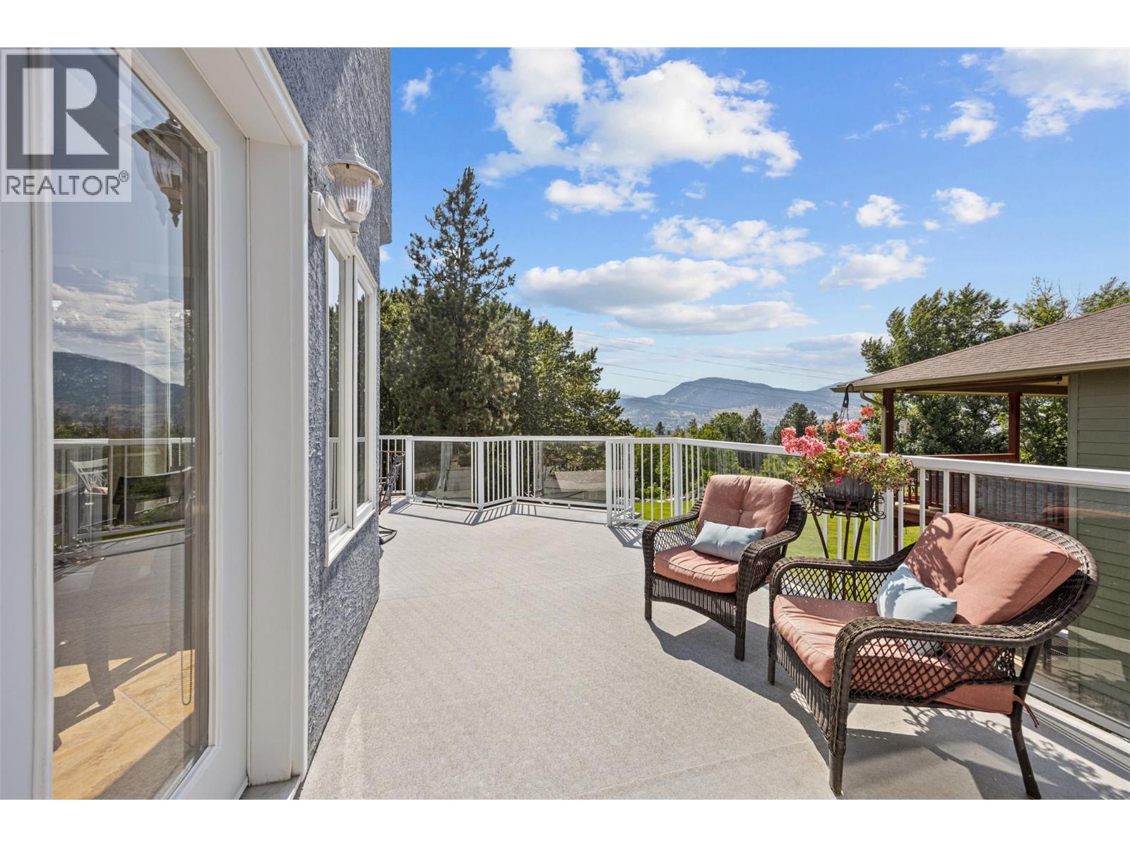 240 Heritage Boulevard, Okanagan Falls, British Columbia  V0H 1R3 - Photo 18 - 10374869