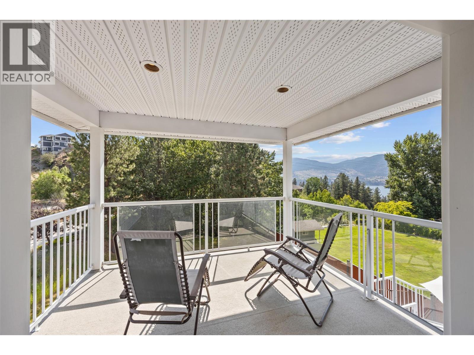 240 Heritage Boulevard, Okanagan Falls, British Columbia  V0H 1R3 - Photo 30 - 10374869
