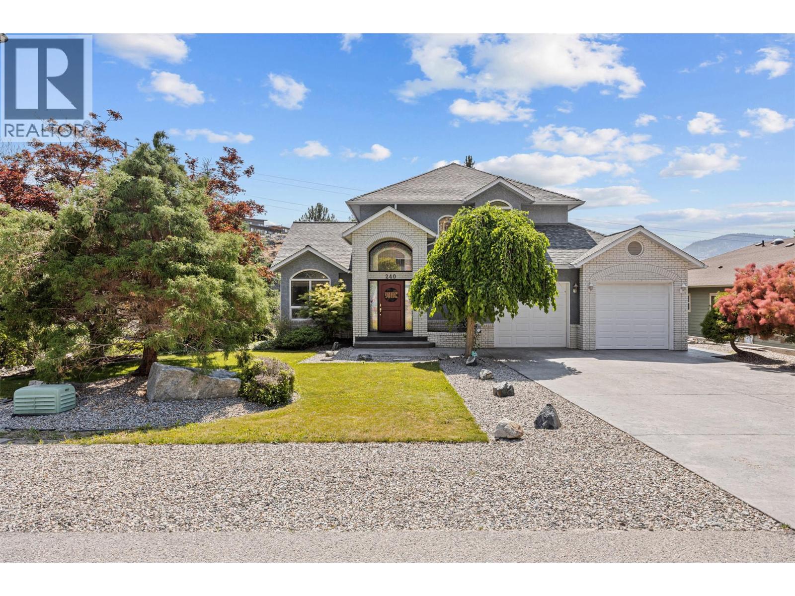 240 Heritage Boulevard, Okanagan Falls, British Columbia  V0H 1R3 - Photo 4 - 10374869