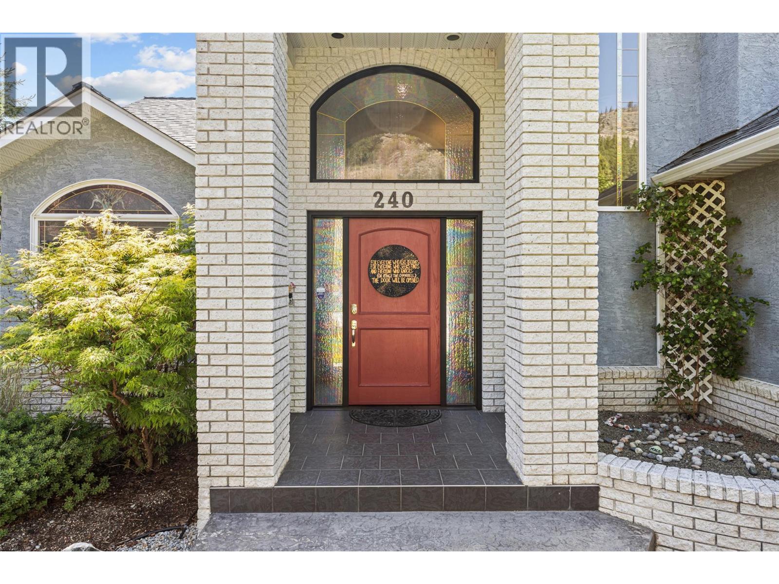 240 Heritage Boulevard, Okanagan Falls, British Columbia  V0H 1R3 - Photo 5 - 10374869