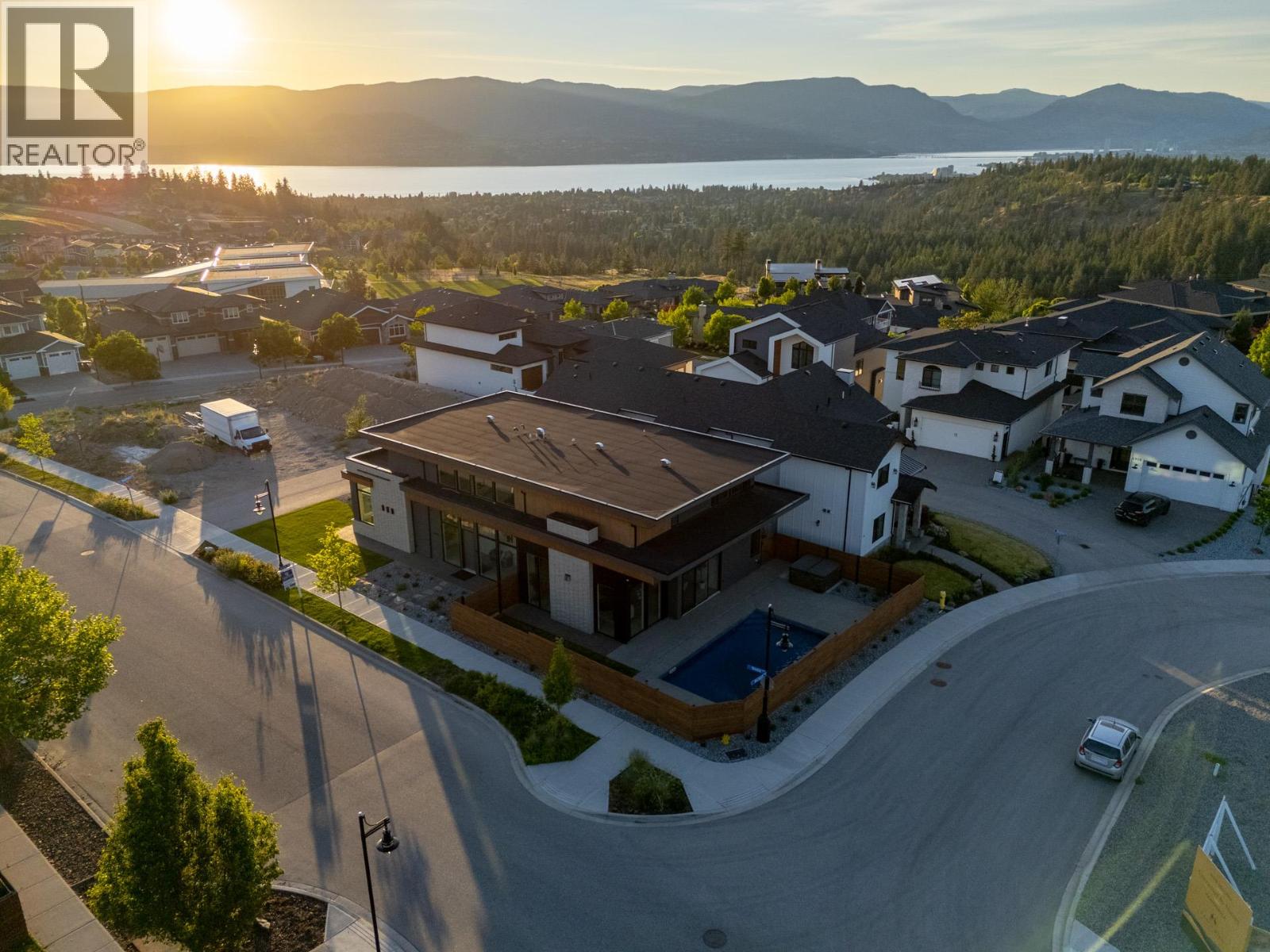 4983 Bucktail Lane, Kelowna, British Columbia  V1W 5L3 - Photo 38 - 10374825