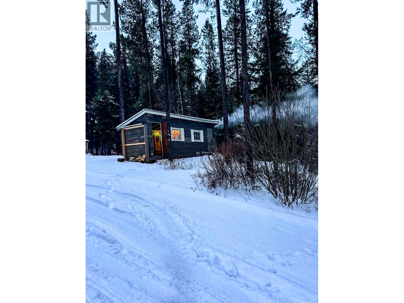 7068 Gun Lake West Road, Gold Bridge, British Columbia  V0K 1P0 - Photo 23 - 10374760