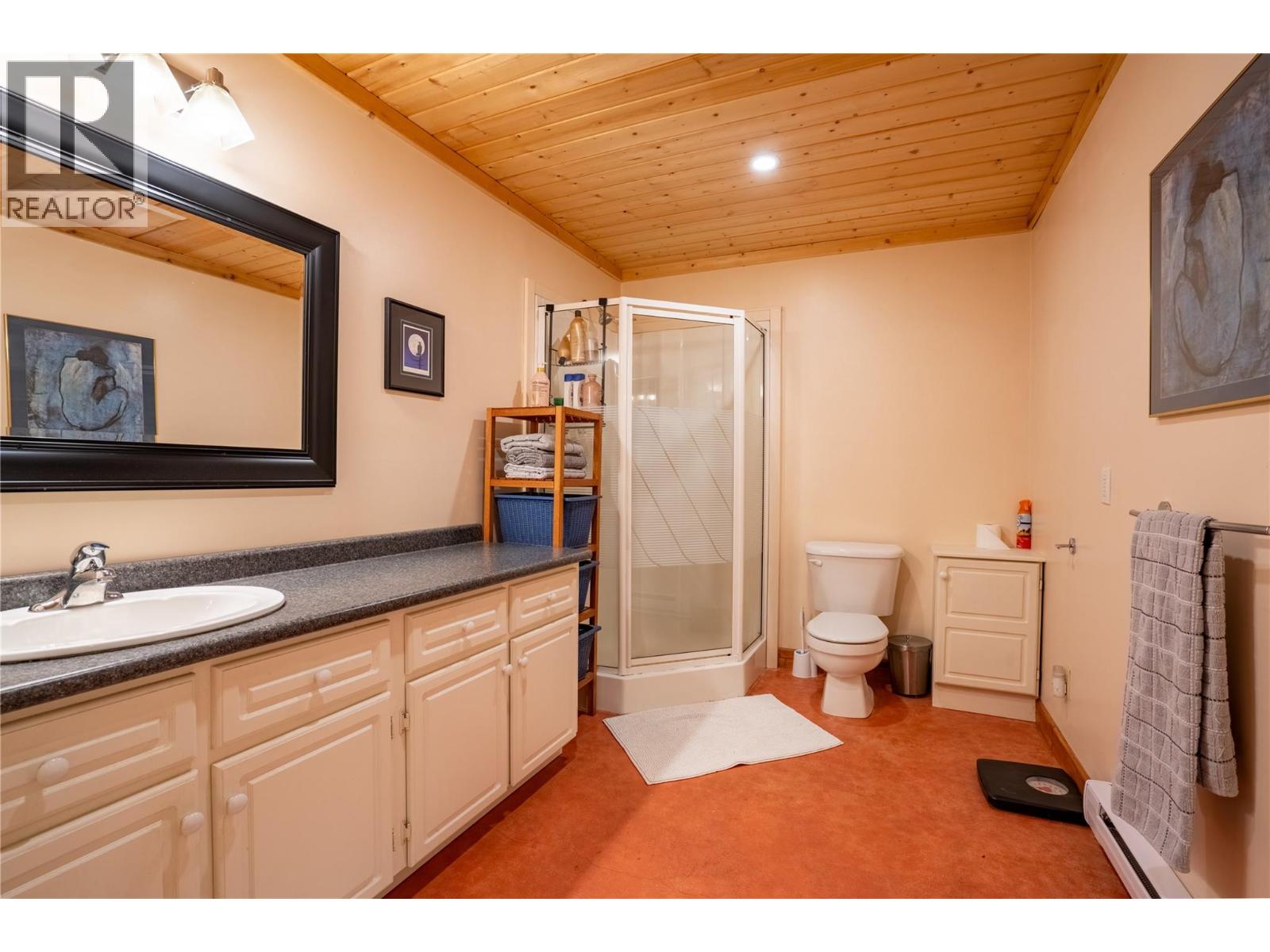 7068 Gun Lake West Road, Gold Bridge, British Columbia  V0K 1P0 - Photo 29 - 10374760