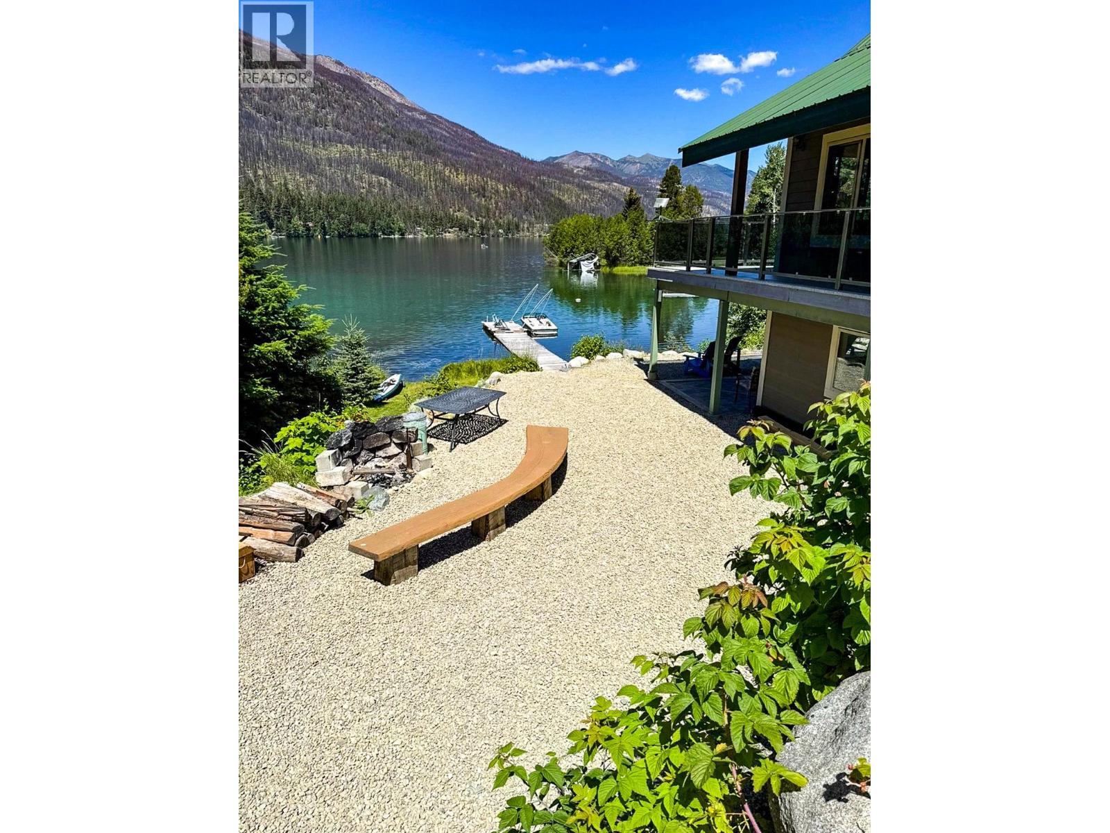 7068 Gun Lake West Road, Gold Bridge, British Columbia  V0K 1P0 - Photo 3 - 10374760