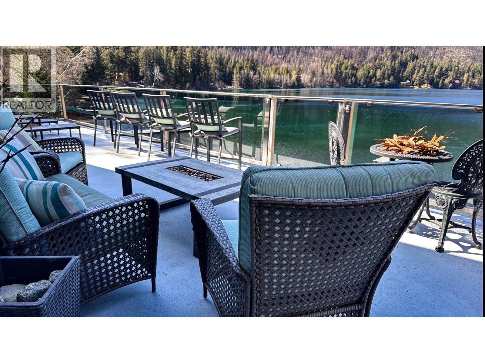 7068 Gun Lake West Road, Gold Bridge, British Columbia  V0K 1P0 - Photo 5 - 10374760