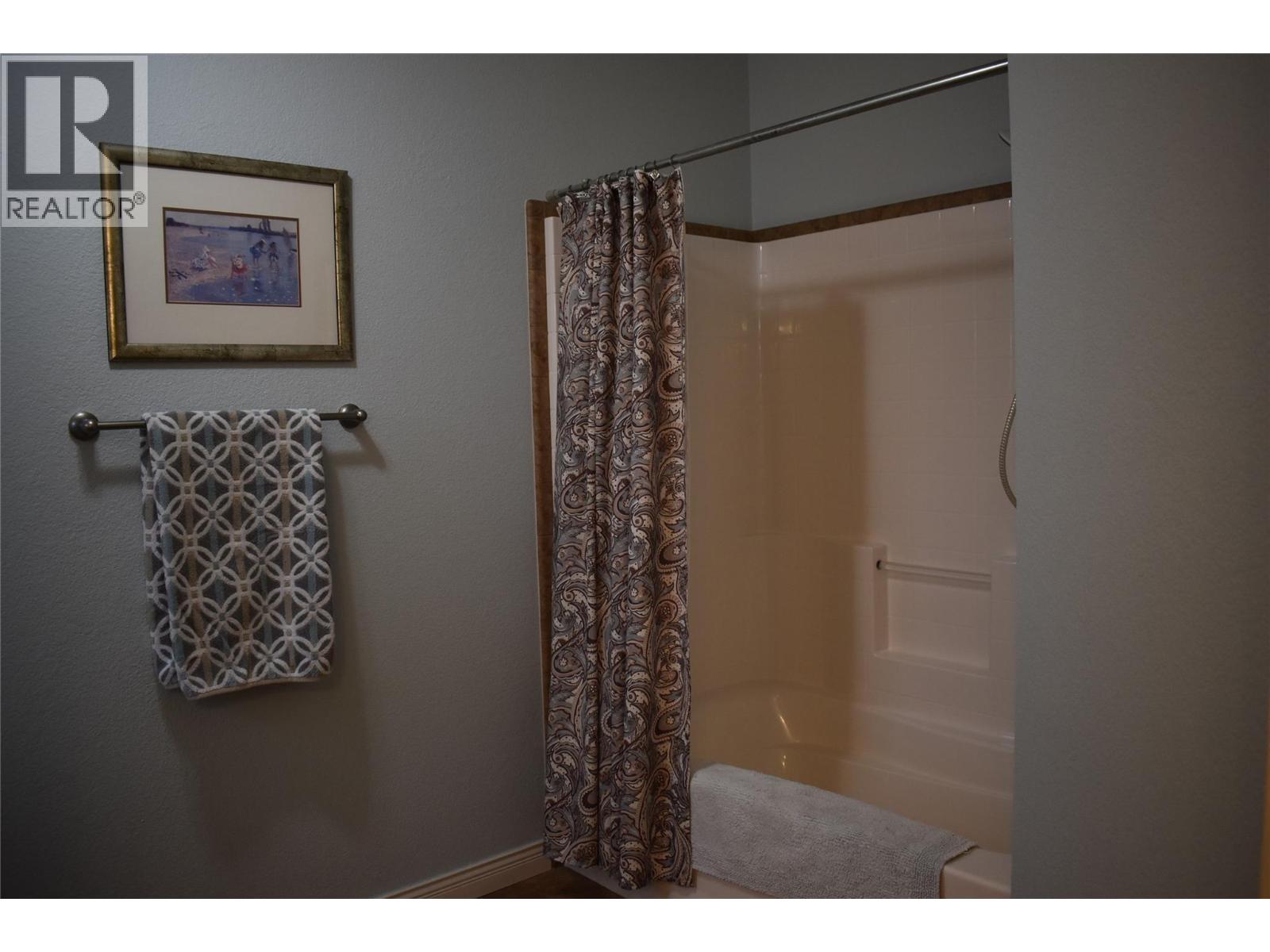 8300 Gallagher Lake Frontage Road Unit# 41, Oliver, British Columbia  V0H 1T2 - Photo 12 - 10374720