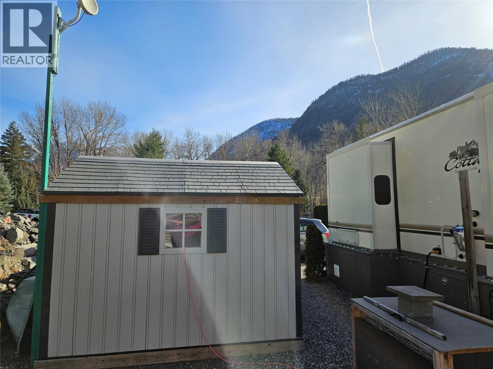 4354 Highway 3 Unit# 79, Keremeos, British Columbia  V0X 1N1 - Photo 2 - 10374441