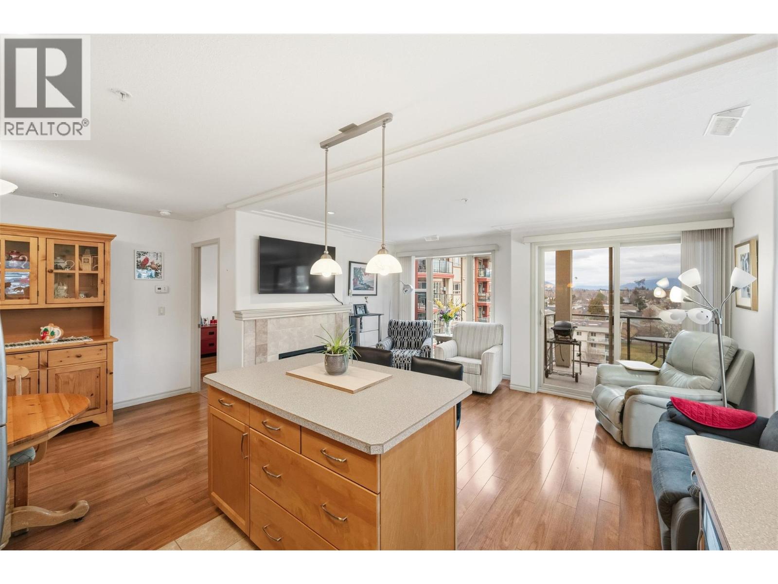 2125 Atkinson Street Unit# 702, Penticton, British Columbia  V2A 9E6 - Photo 11 - 10374852