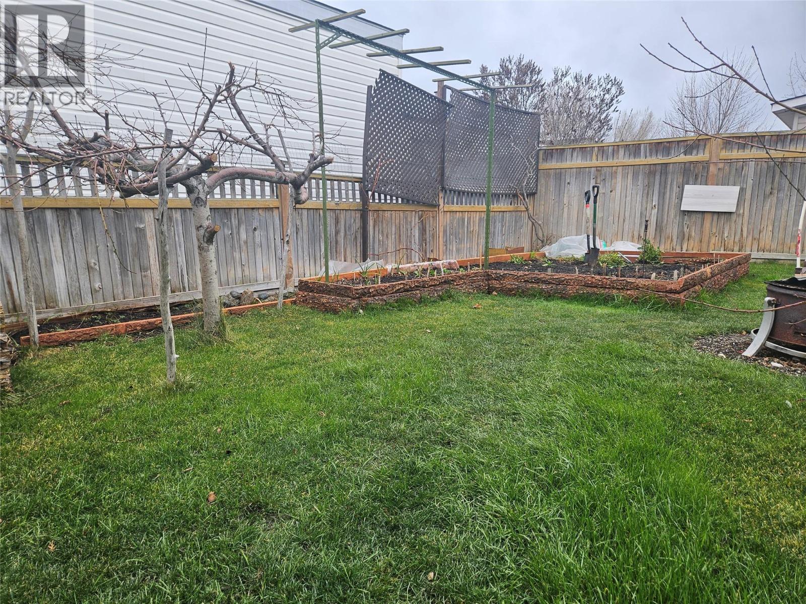 3999 Skaha Lake Road Unit# 27, Penticton, British Columbia  V2A 6J7 - Photo 16 - 10374888