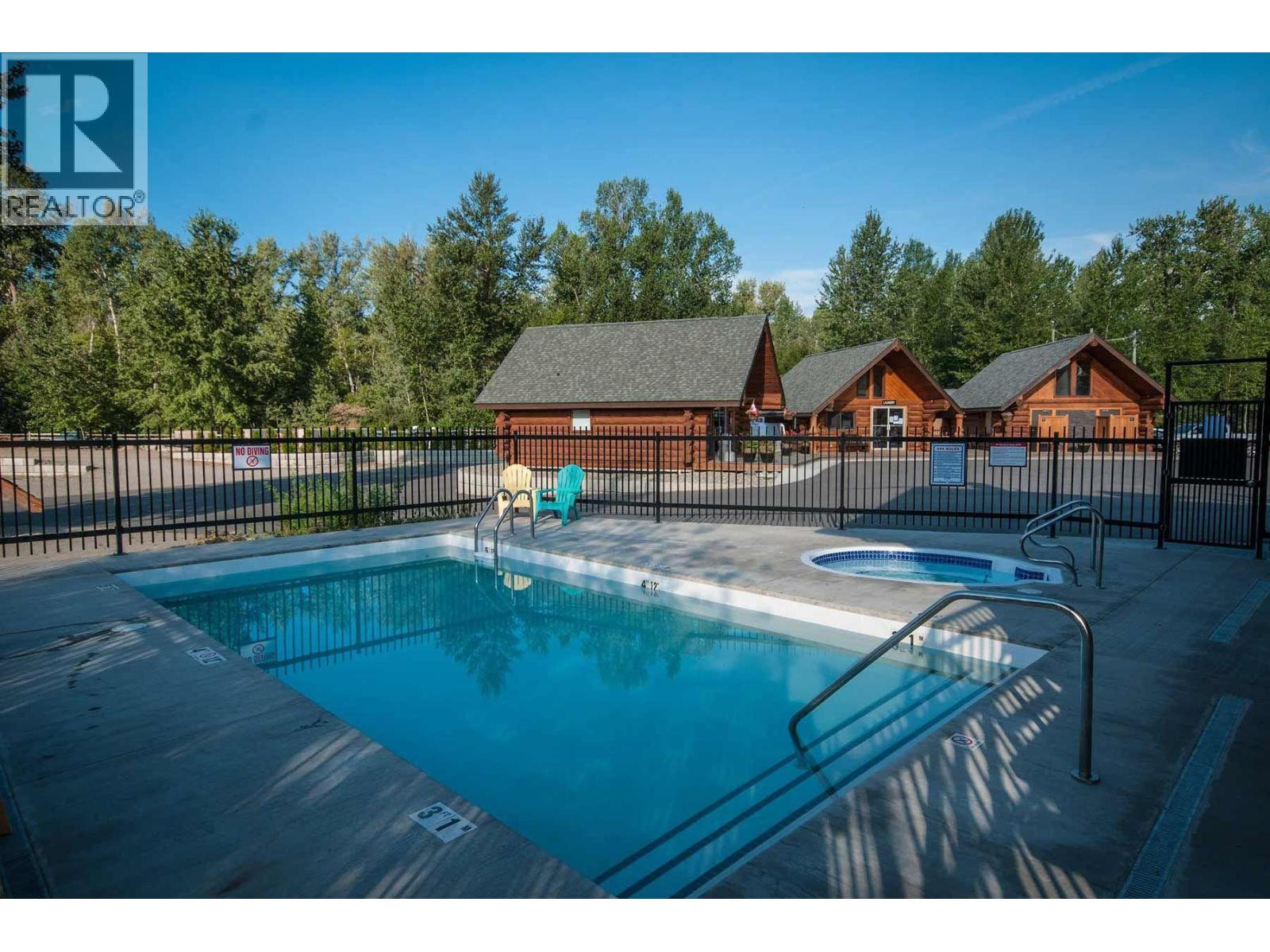 70 Cottonwood Drive, Lee Creek, British Columbia  V0E 1M4 - Photo 30 - 10374299