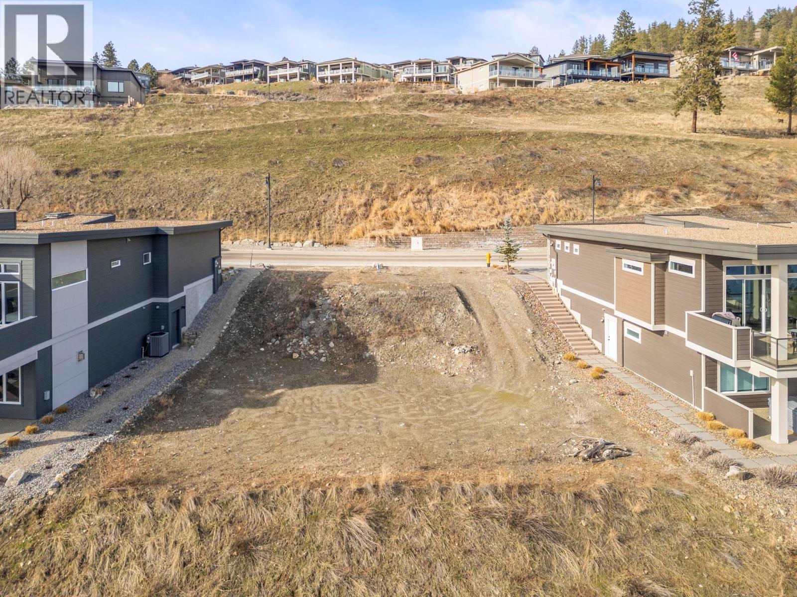 8836 Hampshire Crescent, Vernon, British Columbia  V1H 2K9 - Photo 4 - 10374813
