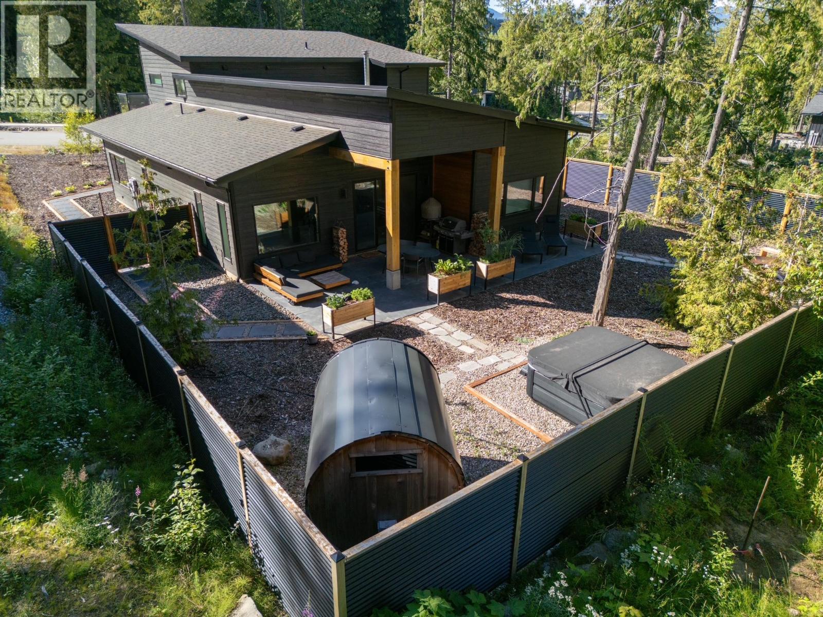 1126 Caldera Road, Rossland, British Columbia  V0G 1Y0 - Photo 71 - 10374546