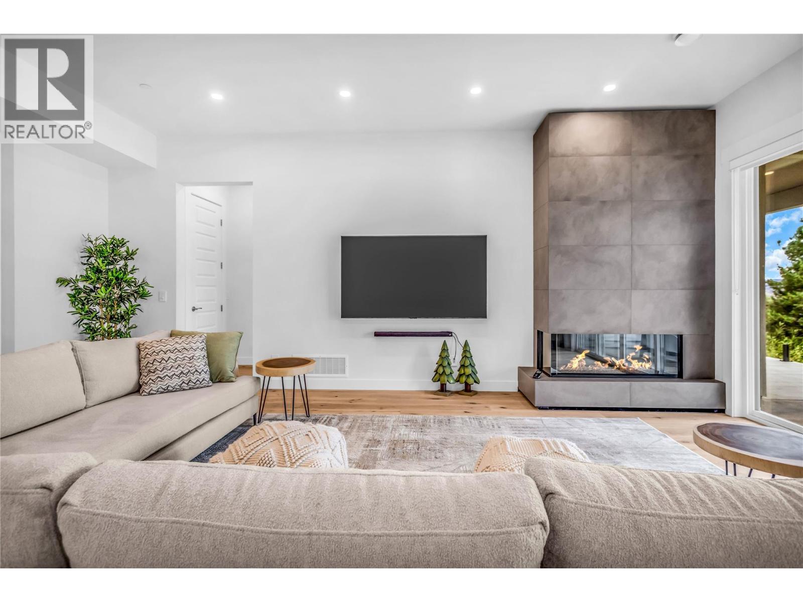 3452 Blue Grass Lane, Kelowna, British Columbia  V1V 3G1 - Photo 33 - 10374785