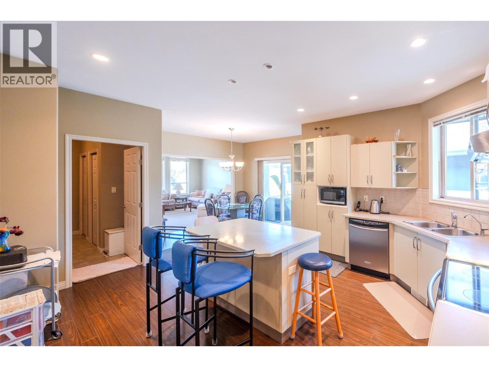 6679 Oxbow Crescent, Oliver, British Columbia  V0H 1T4 - Photo 12 - 10374718