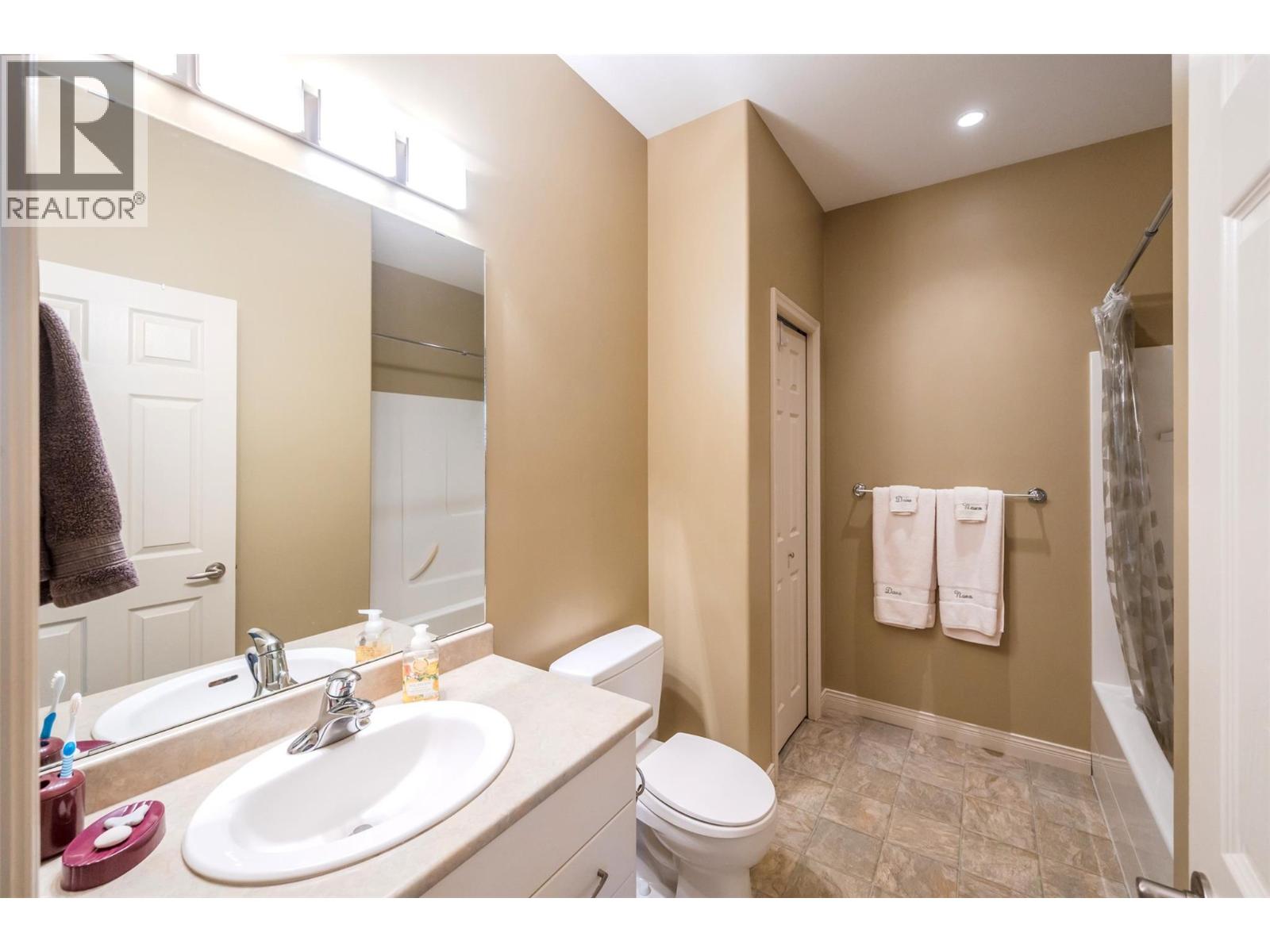 6679 Oxbow Crescent, Oliver, British Columbia  V0H 1T4 - Photo 24 - 10374718