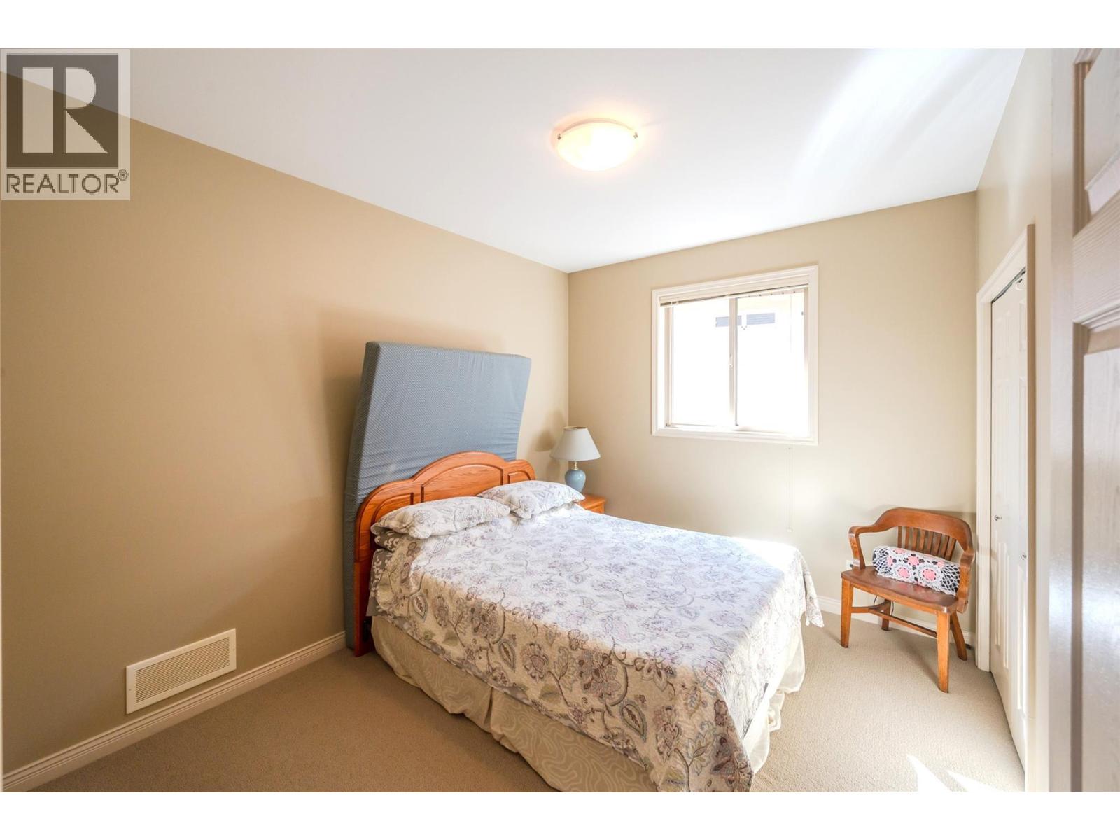 6679 Oxbow Crescent, Oliver, British Columbia  V0H 1T4 - Photo 27 - 10374718