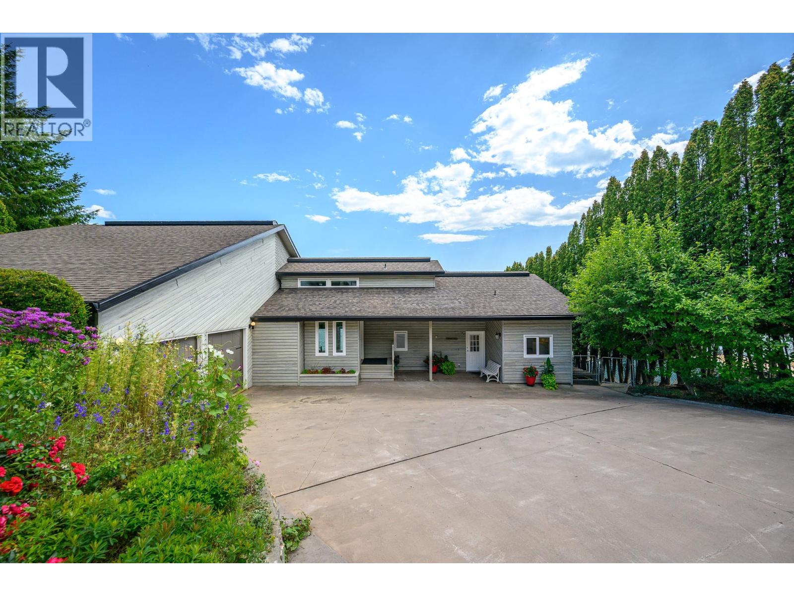 7994 Tronson Road, Vernon, British Columbia  V1H 1C6 - Photo 42 - 10373688