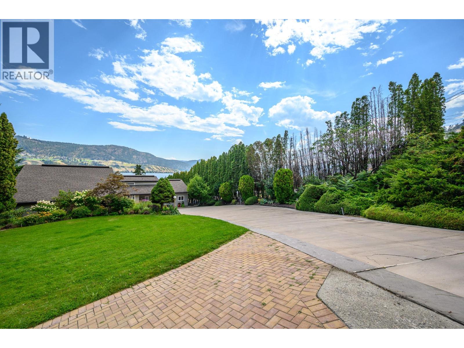 7994 Tronson Road, Vernon, British Columbia  V1H 1C6 - Photo 43 - 10373688