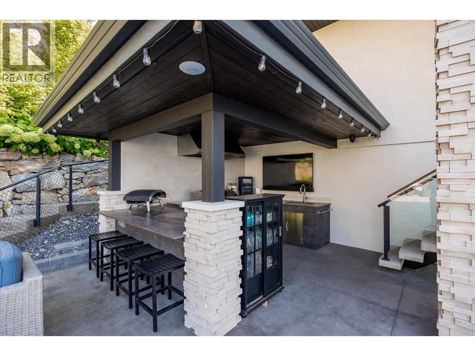 142 Red Sky Court, Kelowna, British Columbia  V1V 3G4 - Photo 52 - 10374867