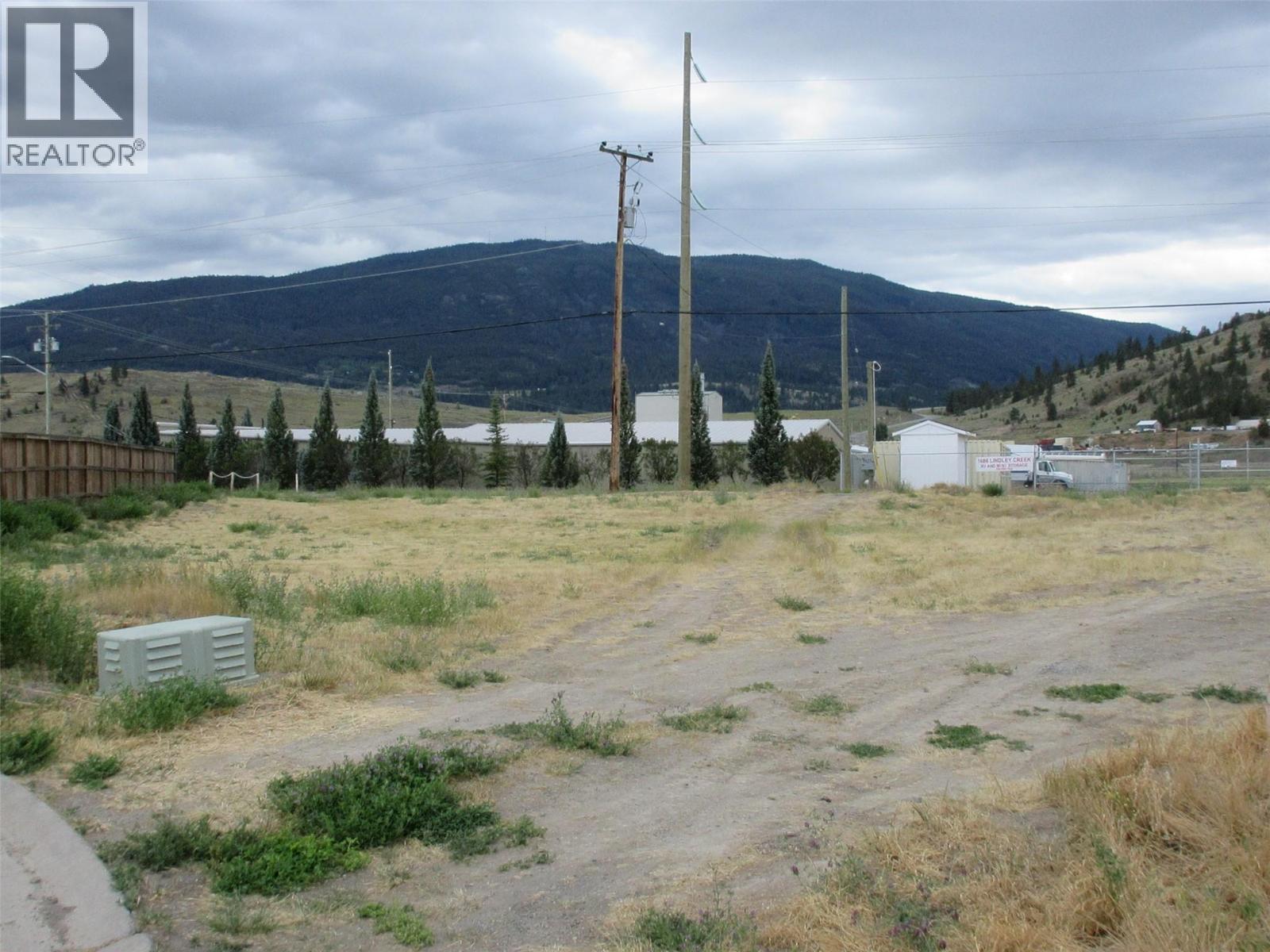 1680 Chestnut Avenue, Merritt, British Columbia  V1K 0A9 - Photo 2 - 10374457