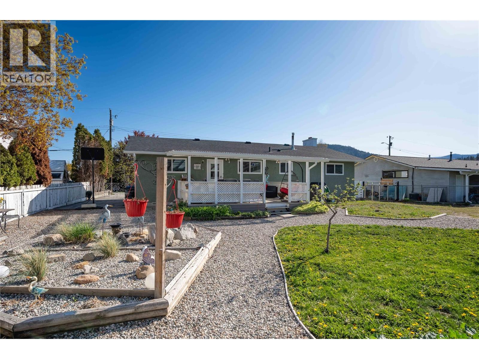 12240 Saunders Crescent, Summerland, British Columbia  V0H 1Z0 - Photo 1 - 10374947