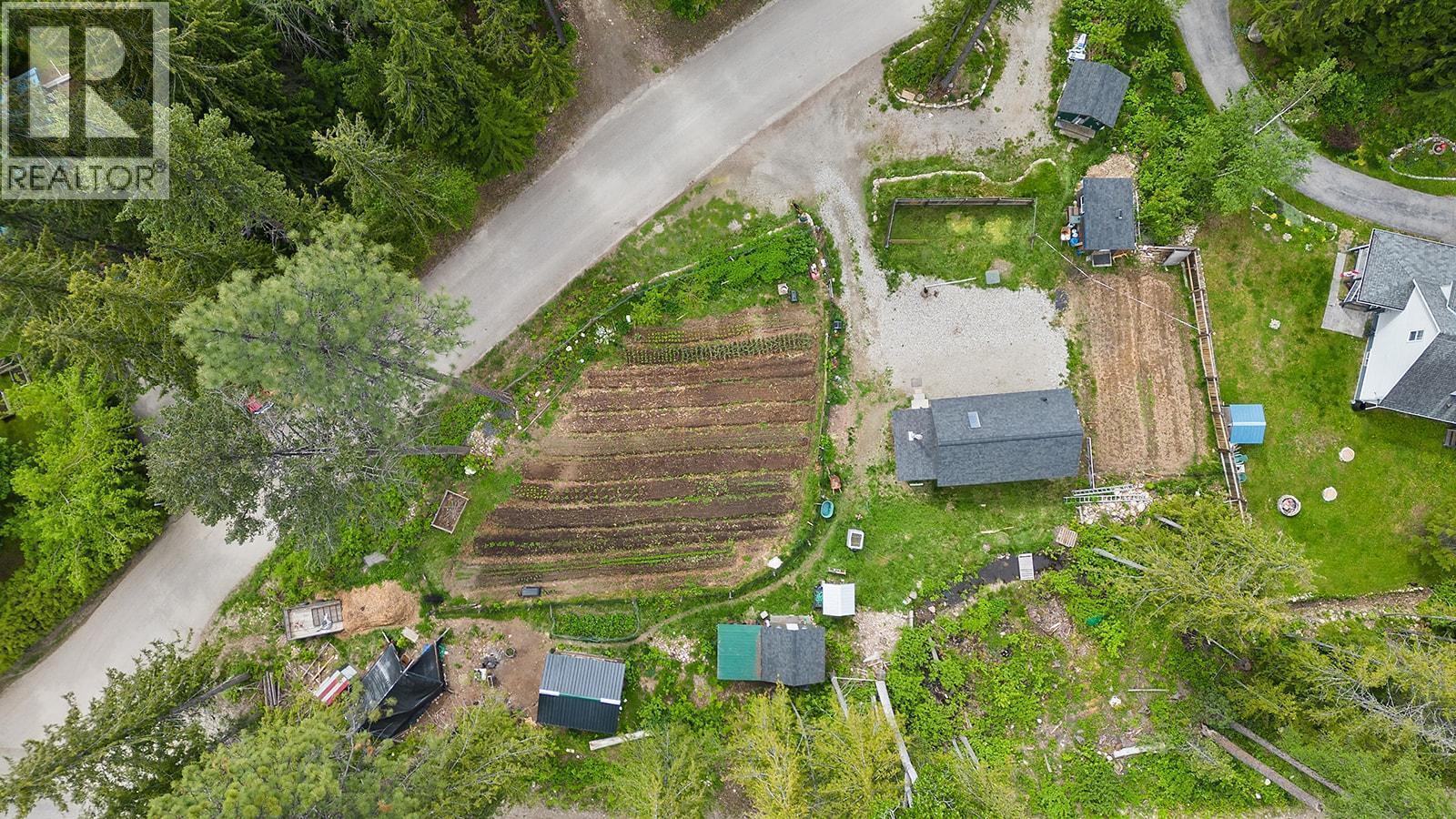 16317 Bowe Road, Crawford Bay, British Columbia  V0B 1E0 - Photo 35 - 10374938