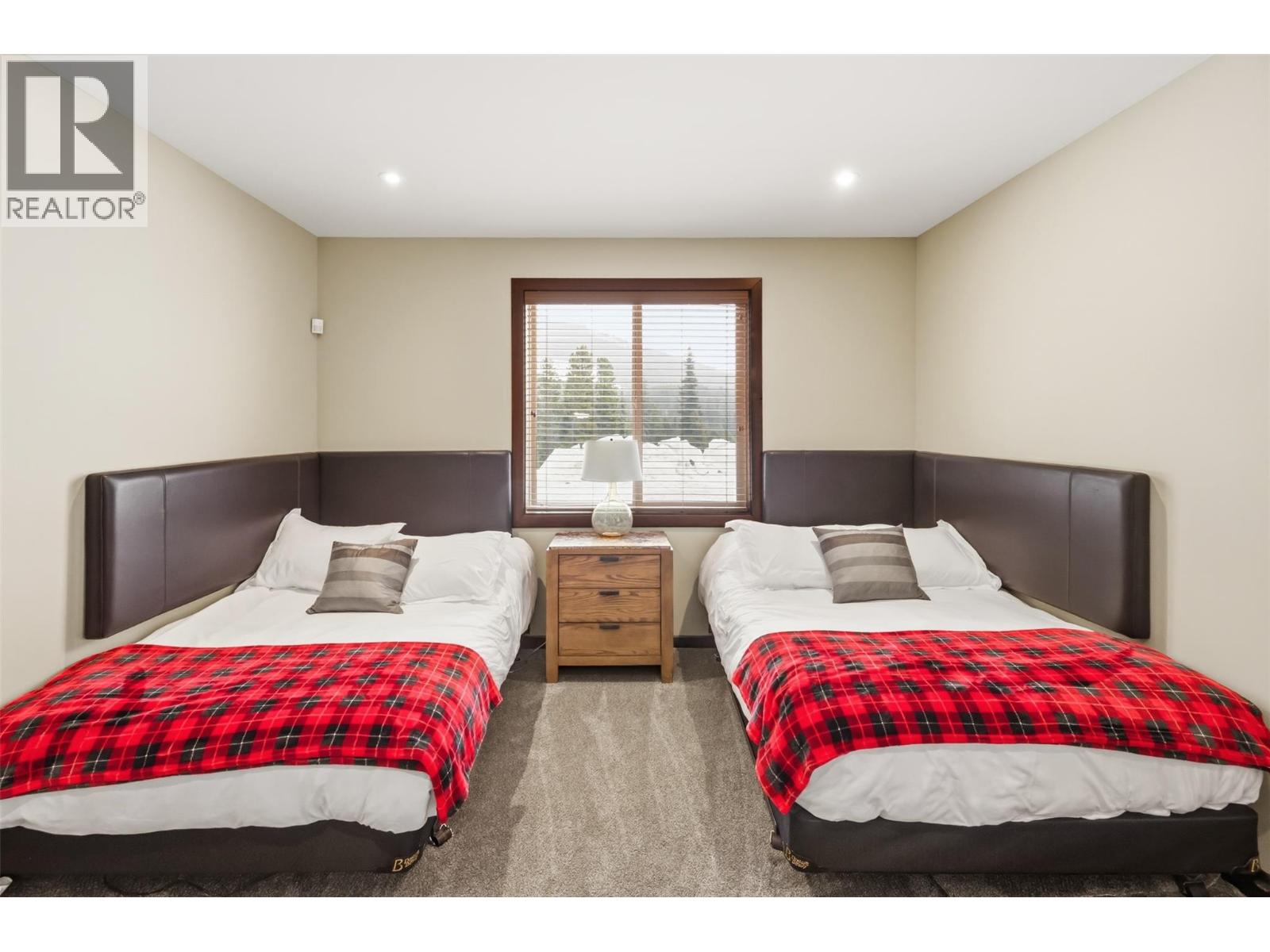 360 Strayhorse Road Unit# 31, Apex Mountain, British Columbia  V2A 0E2 - Photo 38 - 10374502