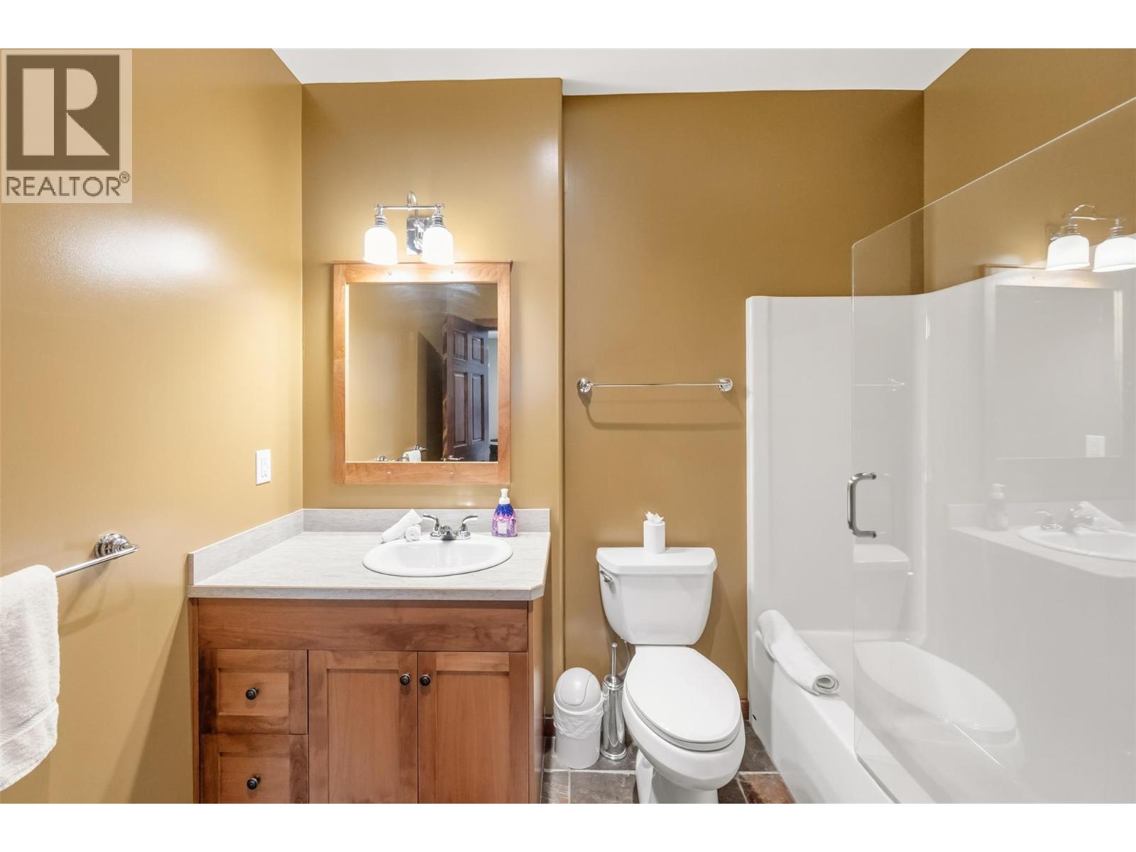 360 Strayhorse Road Unit# 31, Apex Mountain, British Columbia  V2A 0E2 - Photo 46 - 10374502