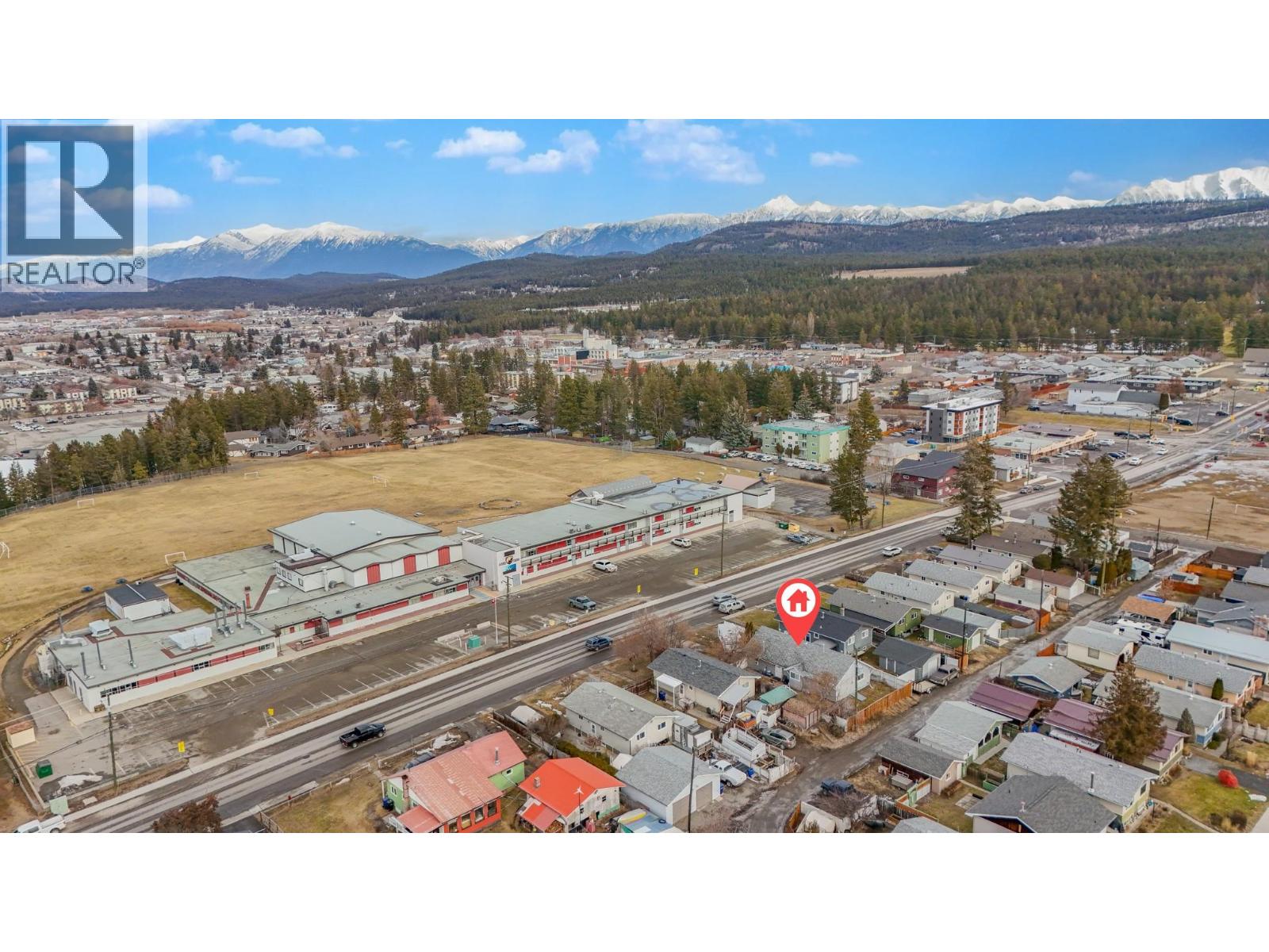 1815 2nd Street S, Cranbrook, British Columbia  V1C 1C6 - Photo 2 - 10374905