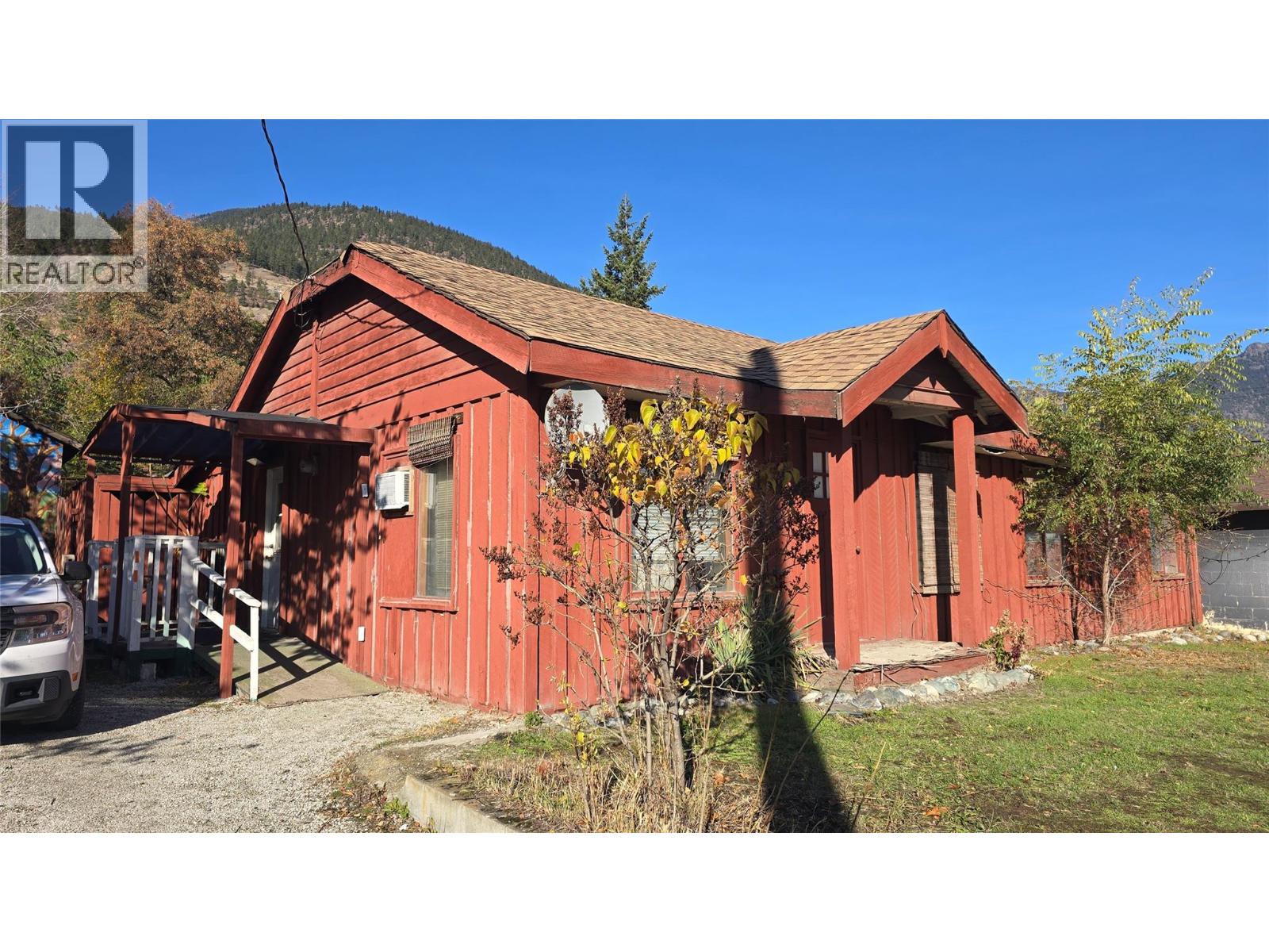 705 Main Street, Lillooet, British Columbia  V0K 1V0 - Photo 4 - 10374988