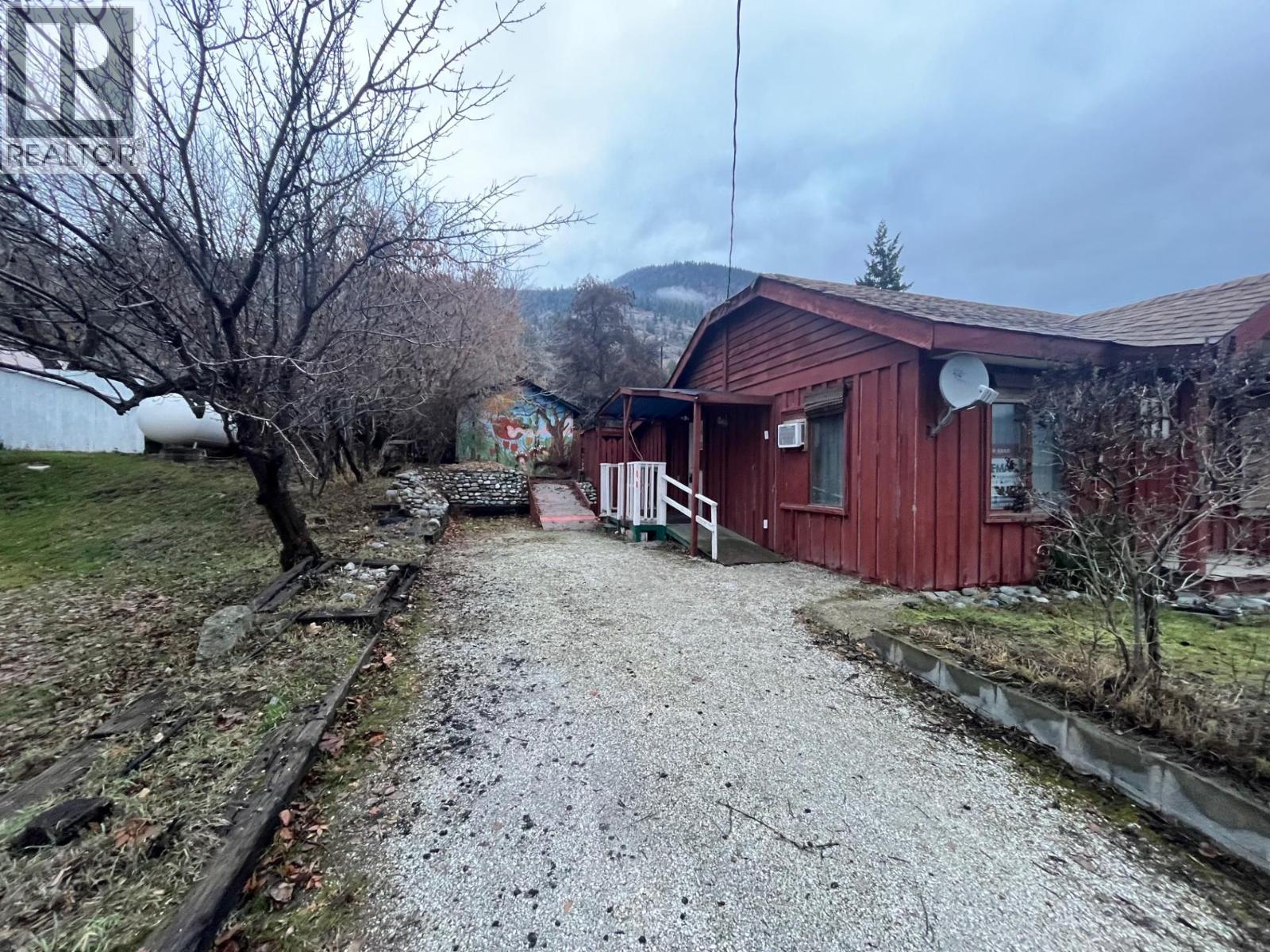705 Main Street, Lillooet, British Columbia  V0K 1V0 - Photo 7 - 10374988