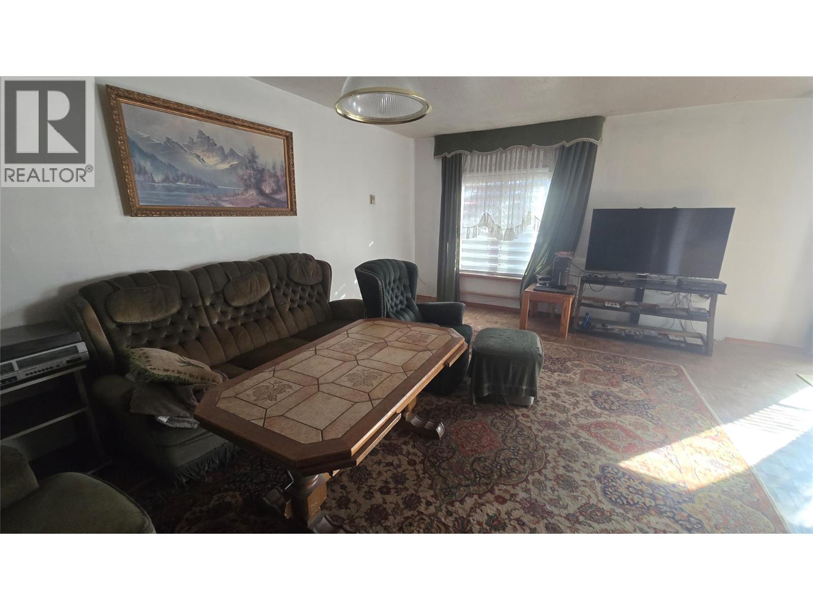 705 Main Street, Lillooet, British Columbia  V0K 1V0 - Photo 9 - 10374988
