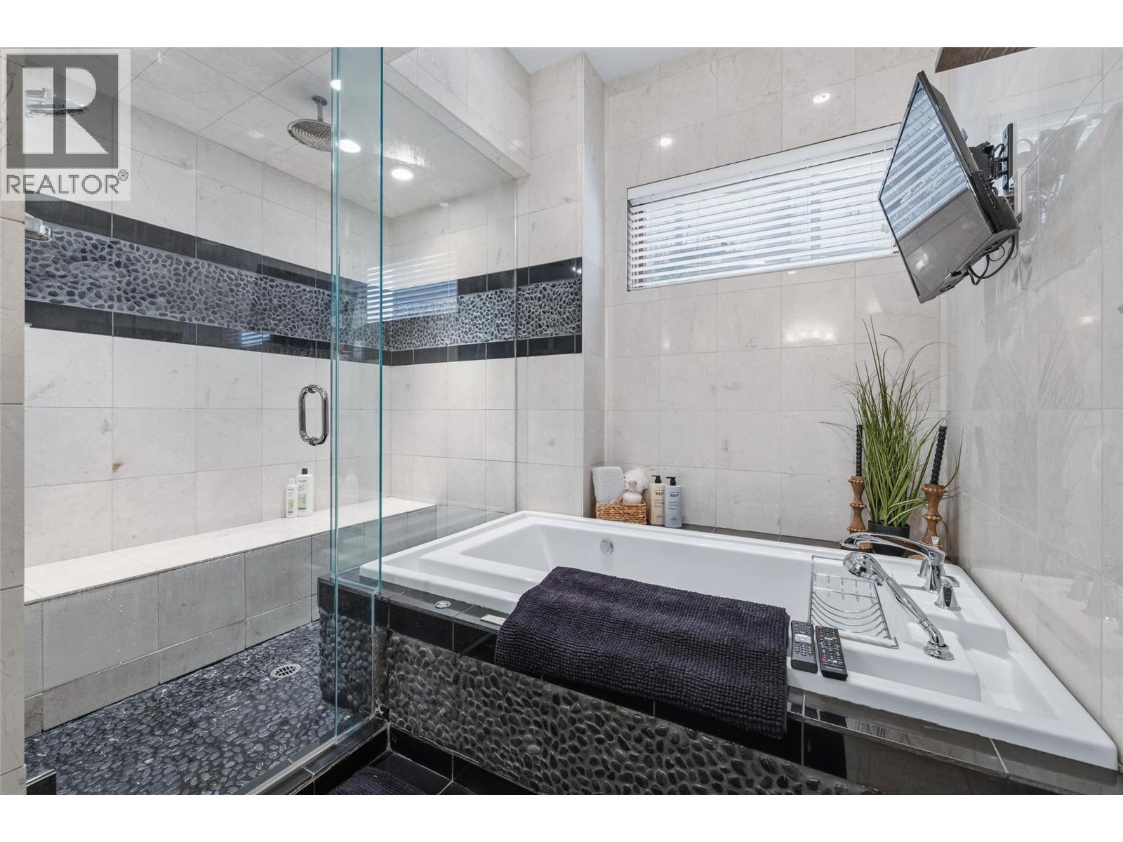 509 Caramillo Court, Kelowna, British Columbia  V1V 2K9 - Photo 45 - 10374577