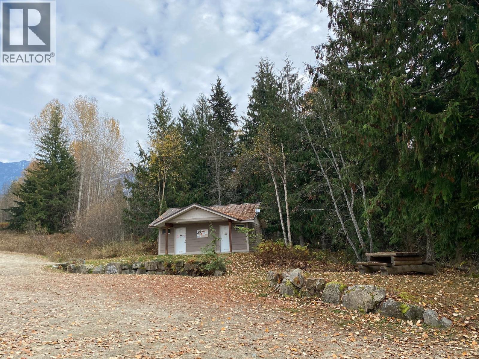 424 Galena Shores Drive, Galena Bay, British Columbia  V0G 1R0 - Photo 49 - 10374300