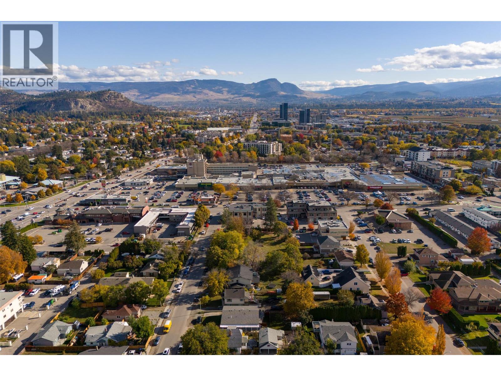 1033 / 1035 Laurier Avenue, Kelowna, British Columbia  V1Y 6B2 - Photo 16 - 10374505