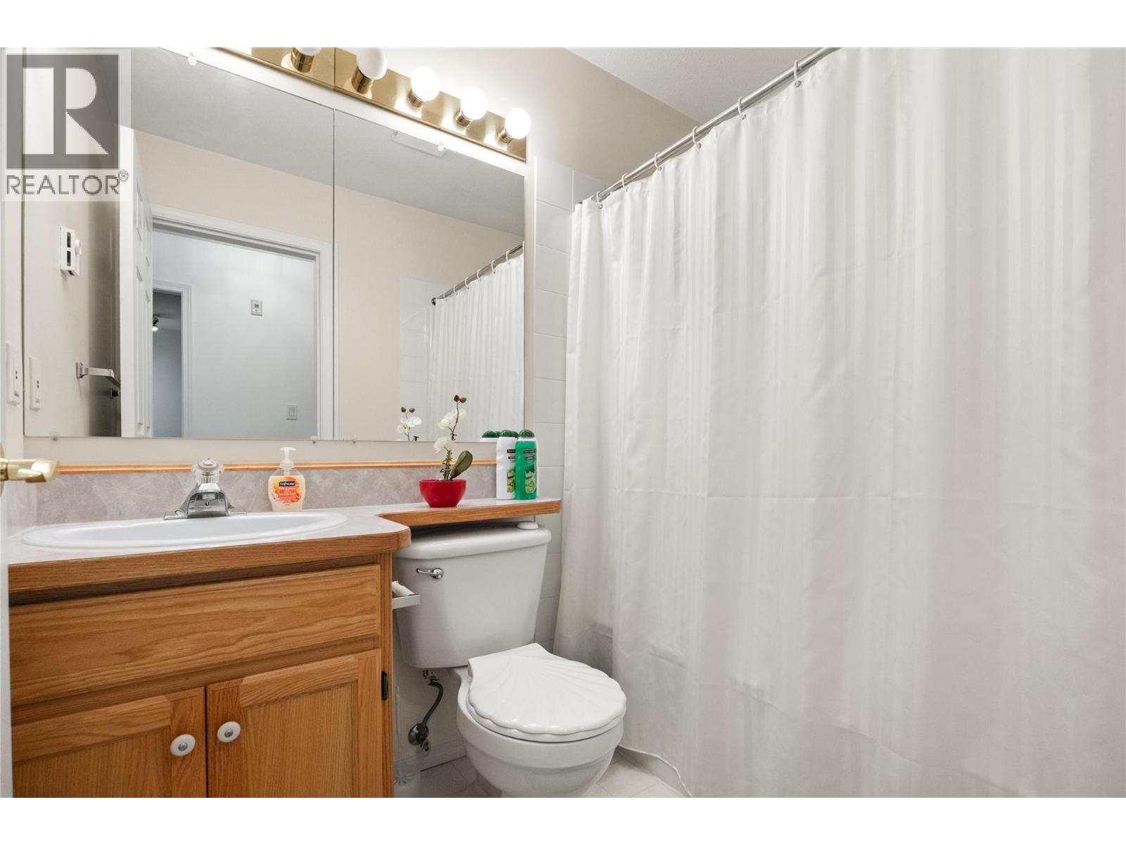 1750 Atkinson Street Unit# 409, Penticton, British Columbia  V2A 7M6 - Photo 11 - 10374473