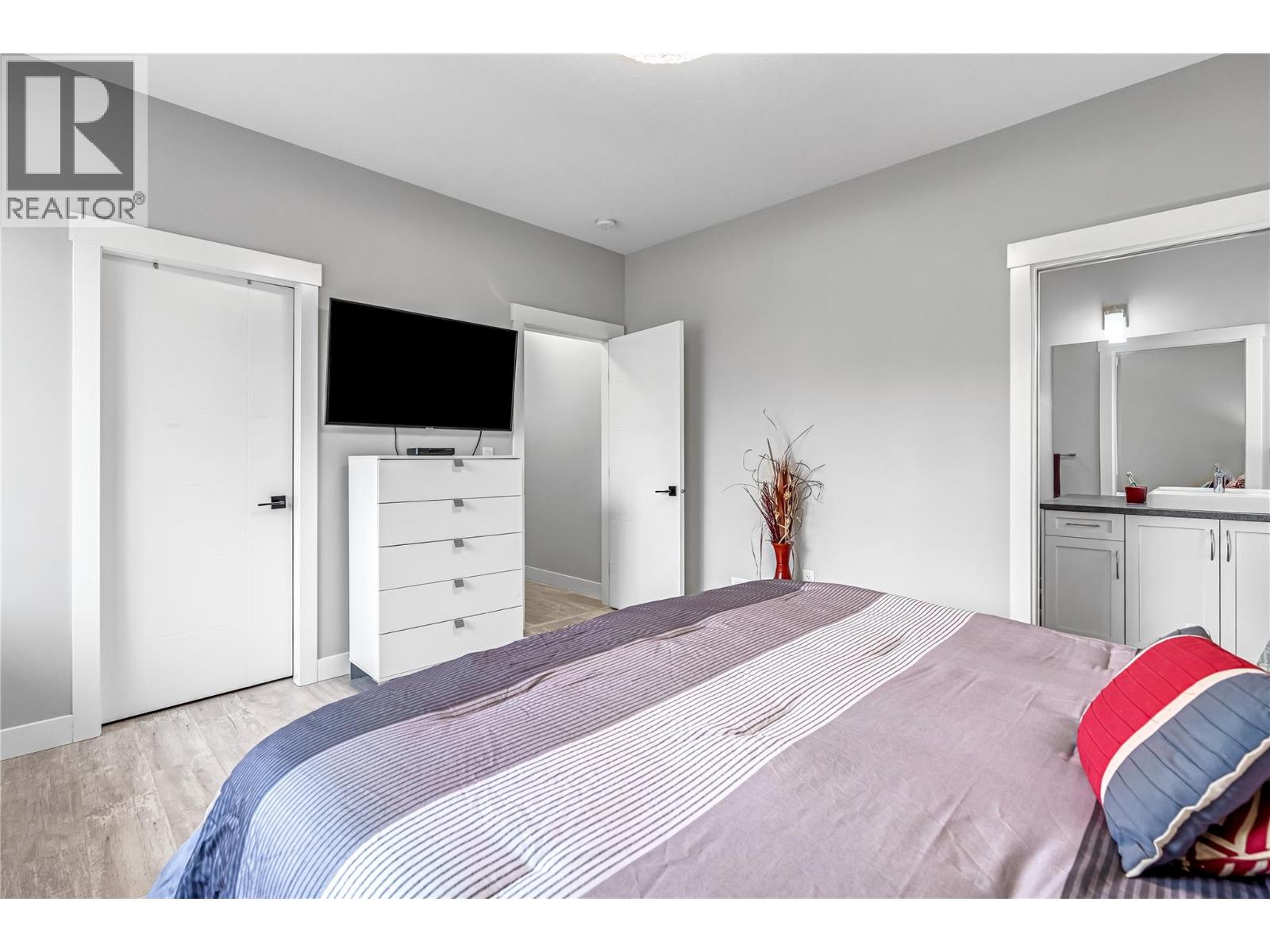 3445 Jackson Avenue, Armstrong, British Columbia  V0E 1B2 - Photo 28 - 10374761