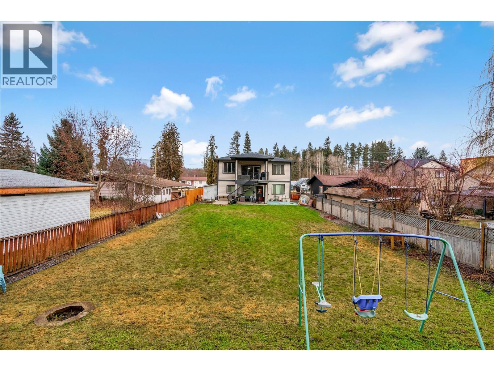 3445 Jackson Avenue, Armstrong, British Columbia  V0E 1B2 - Photo 39 - 10374761