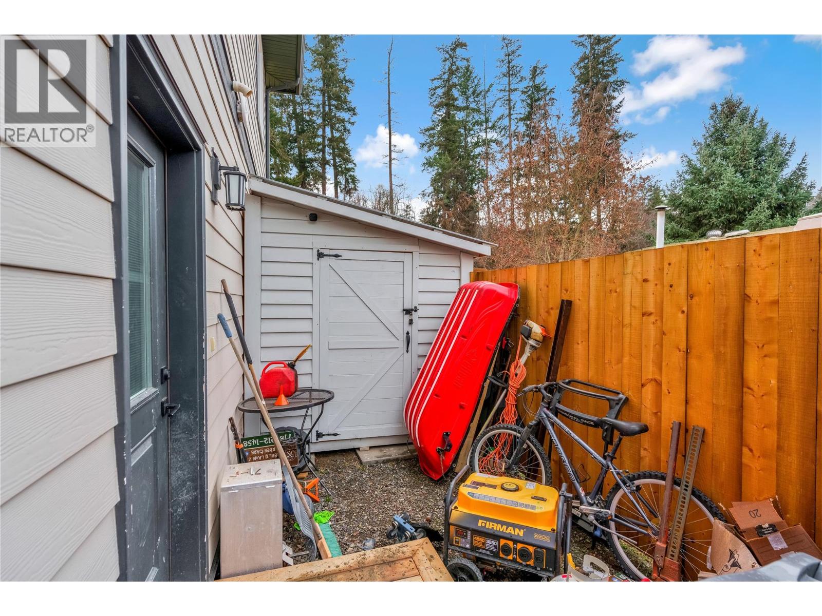 3445 Jackson Avenue, Armstrong, British Columbia  V0E 1B2 - Photo 42 - 10374761